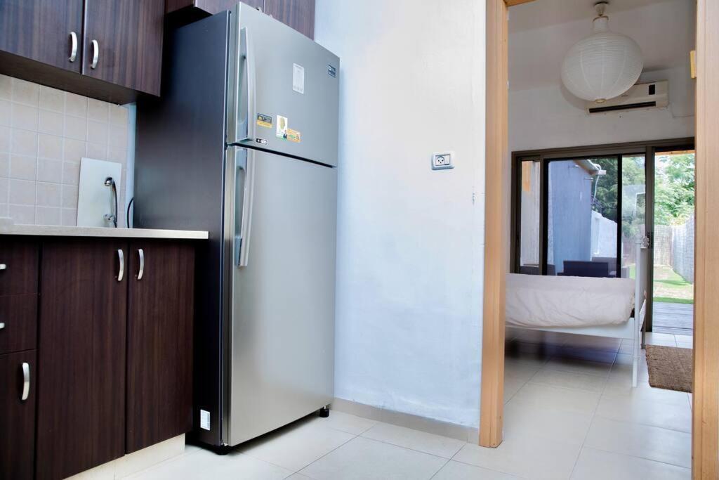 Homey Apartment Near The Beach Хадера Екстер'єр фото